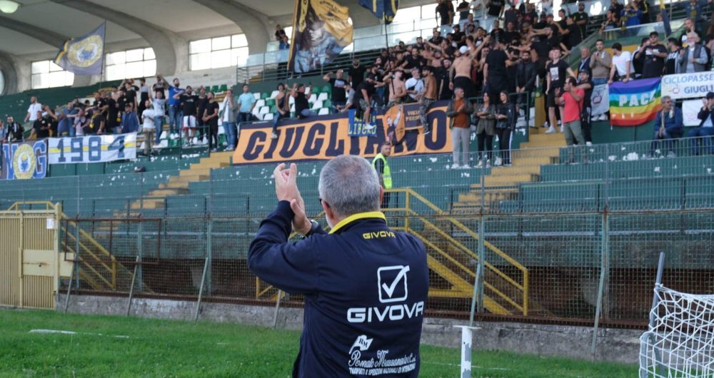 di napoli tifosi giugliano