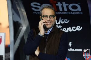 Salernitana, Faggiano si presenta: “Qui con grande entusiasmo, questa è una piazza ambita. Allenatore e calciatori? Ecco cosa cercherò”