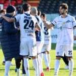 Cavese, Vigliotti: “Crediamo nei playoff. Sul futuro in blufoncé…”