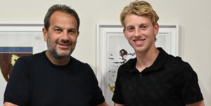 Salernitana, de Boer è granata: biennale con opzione per il centrocampista olandese