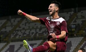 Serie C: Salernitana e Casertana non sbagliano, il Benevento vince a Crotone